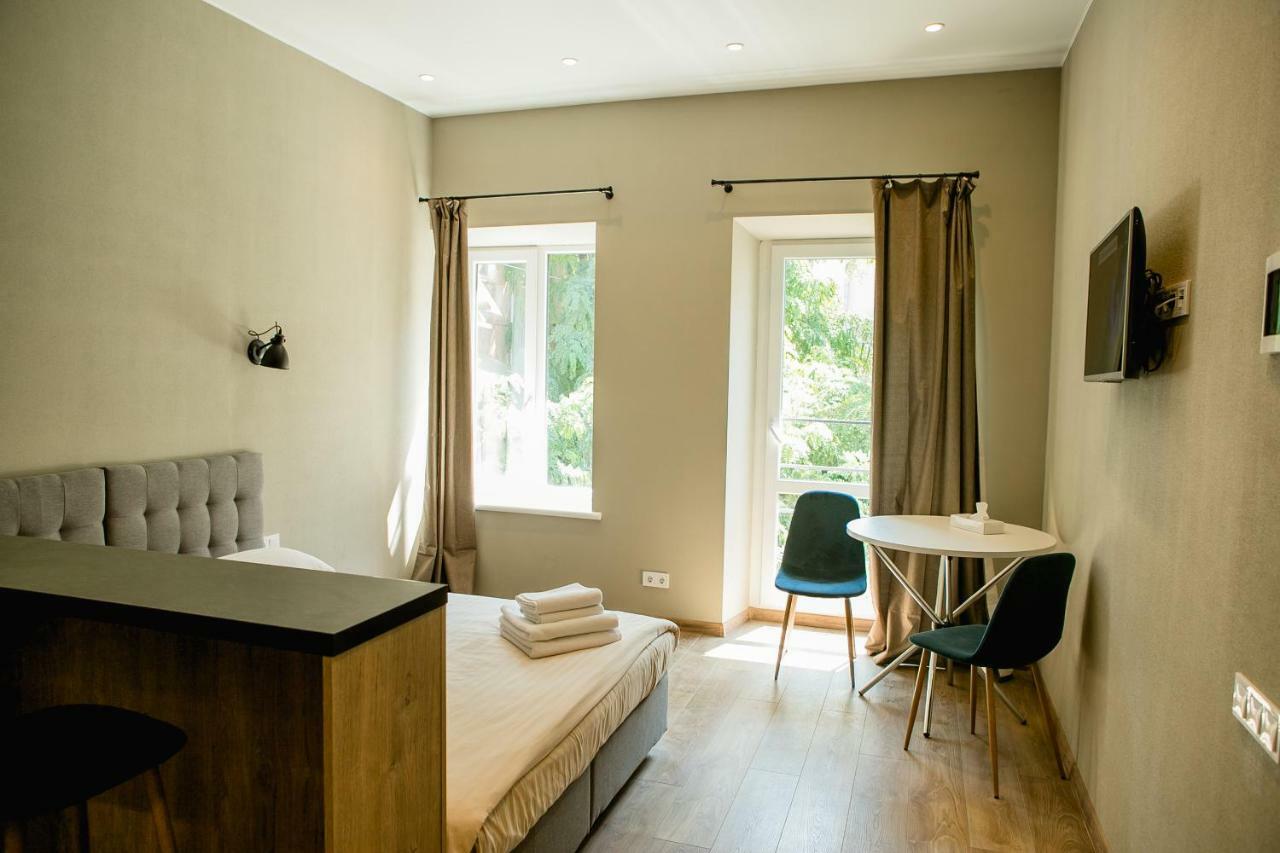 Poet Apartments Odessa Luaran gambar